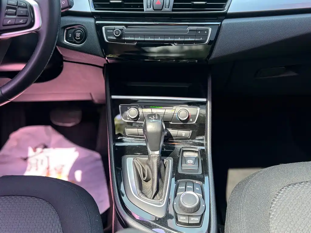 BMW 2 Series Station Wagon 2016 — фото 13