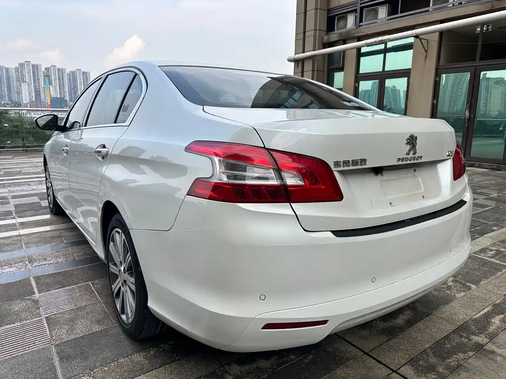 Peugeot 408 2019 — фото 4