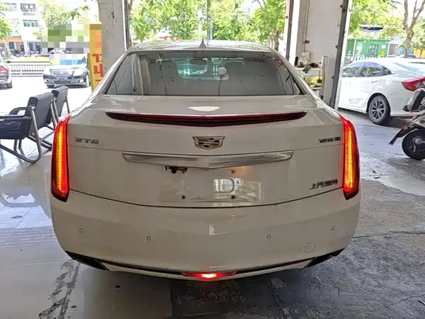 Cadillac XTS 2016