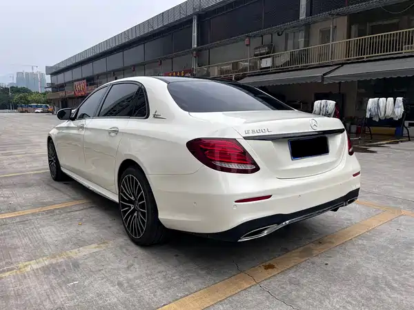 Mercedes-Benz E-Class 2017