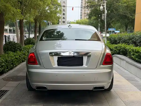 Rolls-Royce Ghost 2013
