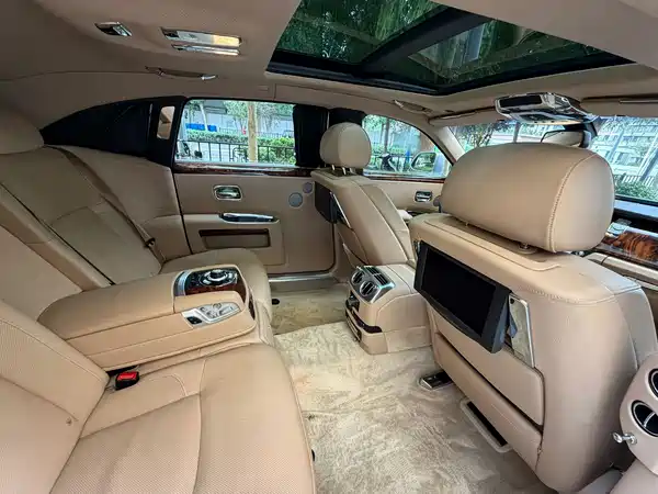 Rolls-Royce Ghost 2013
