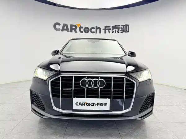 Audi Q7 2021