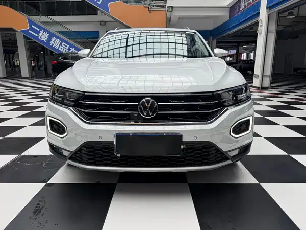 Volkswagen T-Roc 2023