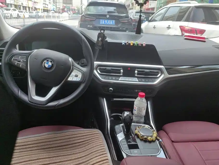 BMW 3 Series 2021 — фото 12