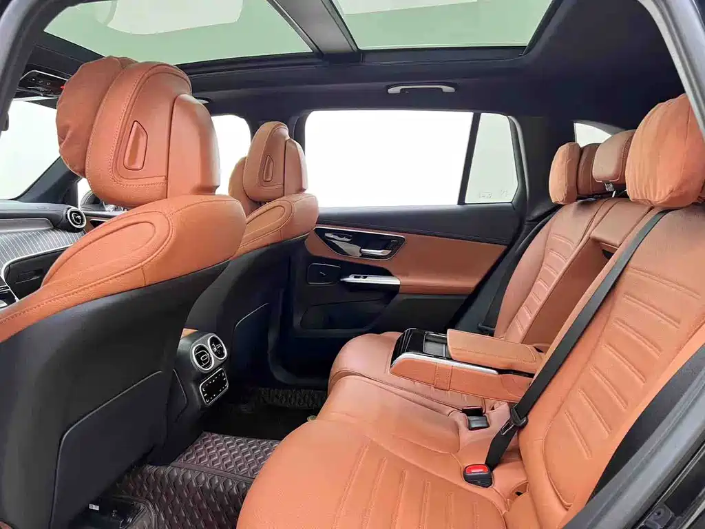 Mercedes-Benz GLC 2023 — фото 12