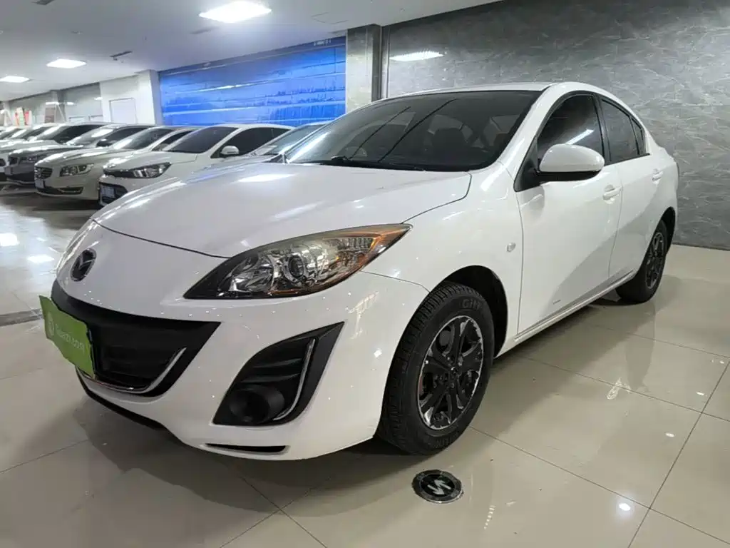 Mazda 3 Xingcheng 2015