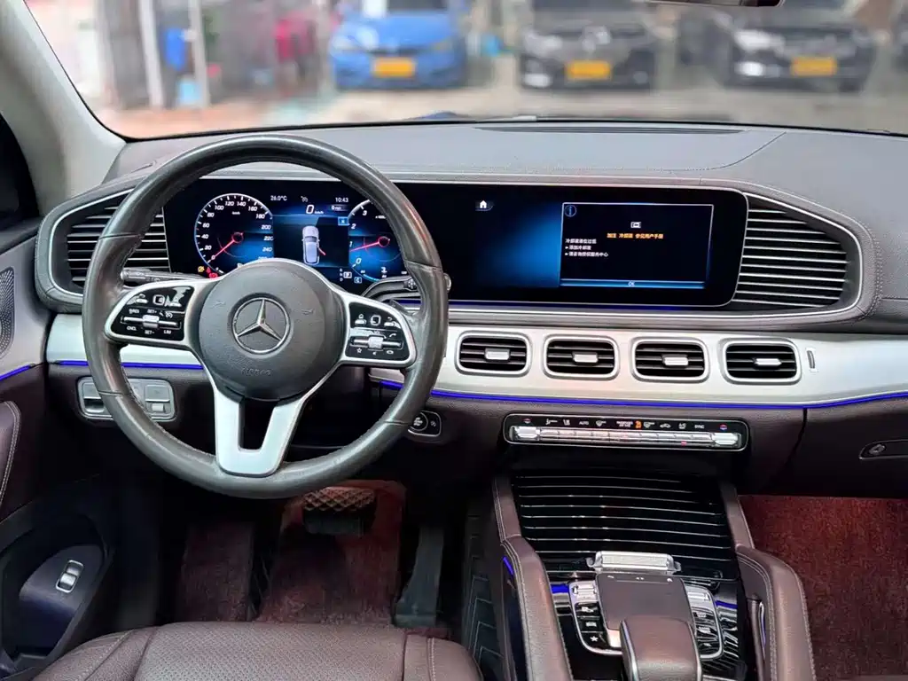 Mercedes-Benz GLE 2020 — фото 17