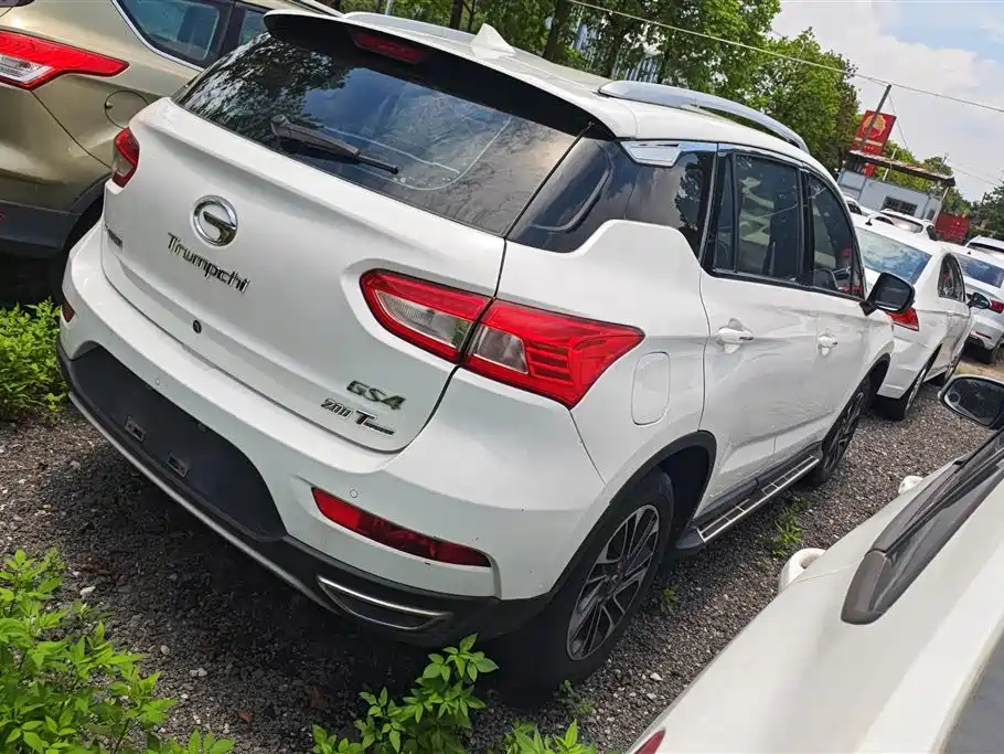 GAC Motor Trumpchi GS4 2016