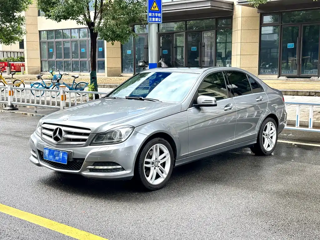 Mercedes-Benz C-Class 2013 — фото 1