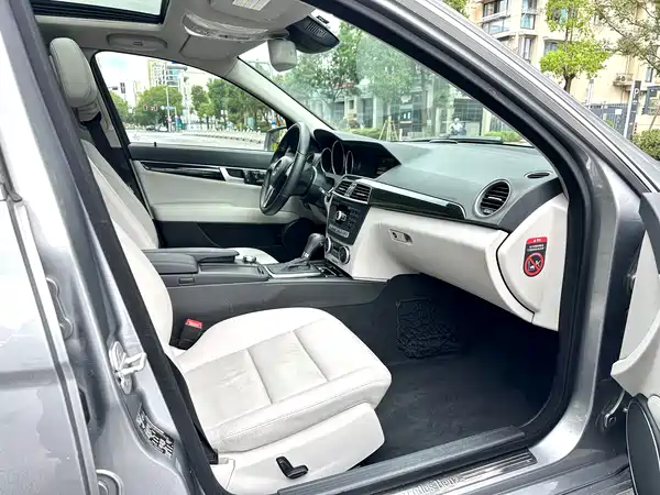 Mercedes-Benz C-Class 2013