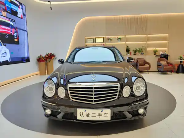 Mercedes-Benz E-Class 2008
