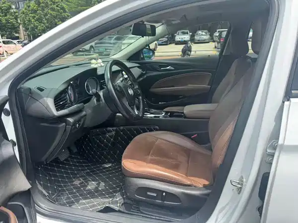 Buick Regal 2018