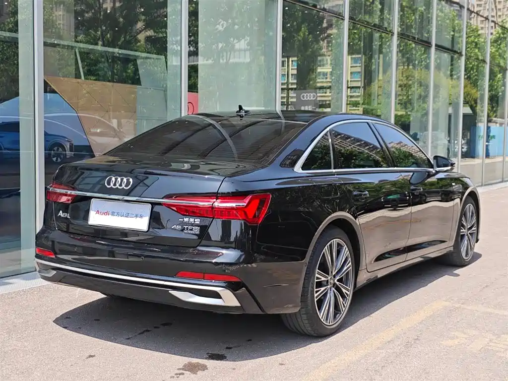 Audi A6L 2024