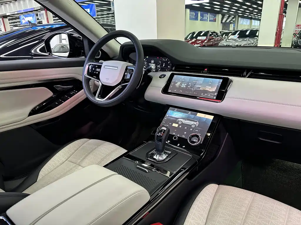 Land Rover Range Rover Evoque 2021 — фото 23