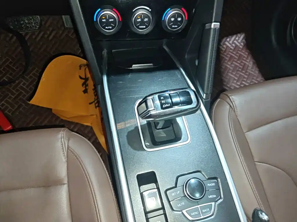 Haval H6 2019 — фото 14