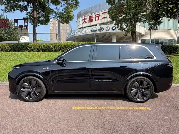 Li Auto L9 2024