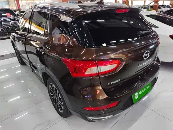 GAC Trumpchi GS4 2017