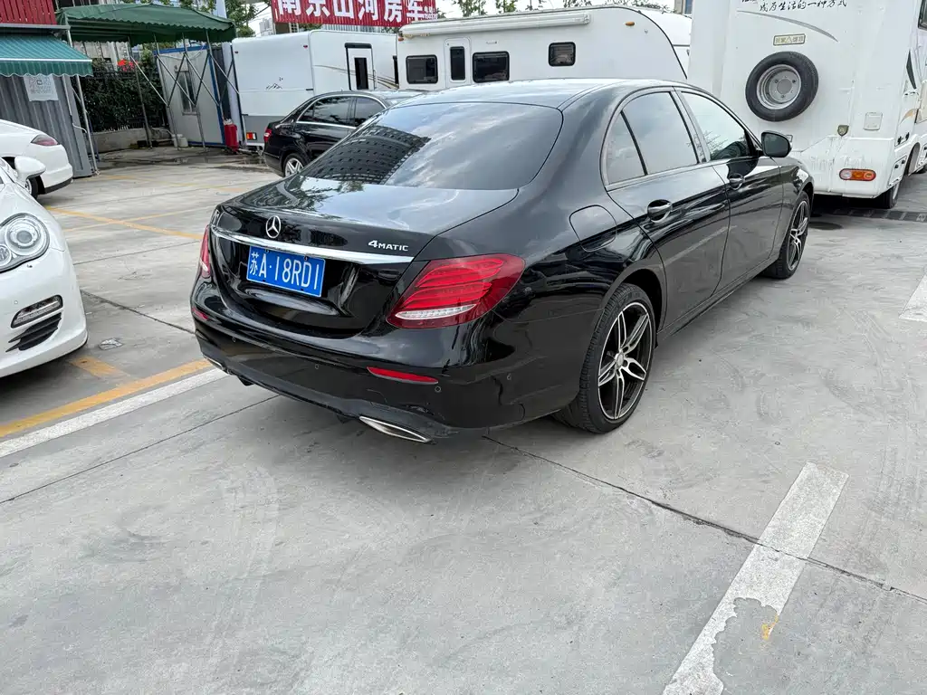 Mercedes-Benz E-Class 2018
