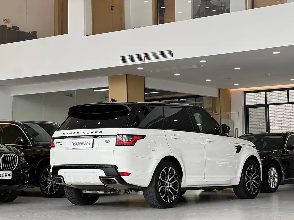 Land Rover Range Rover Sport 2022 — фото 3