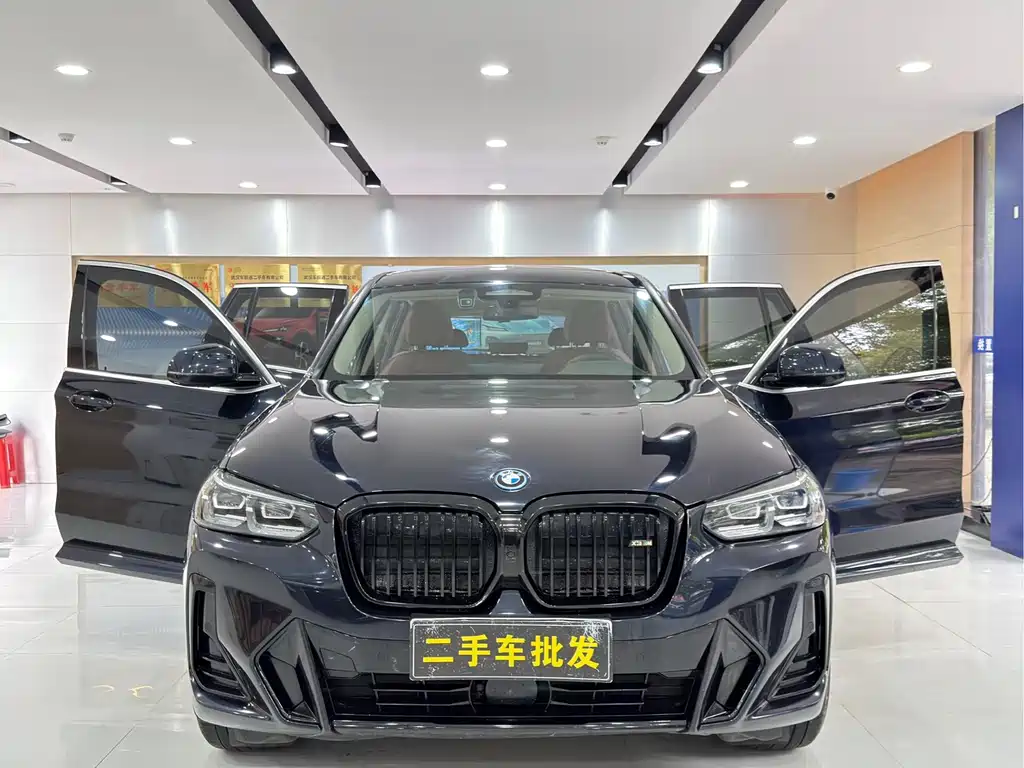 BMW iX3 2023 — фото 16