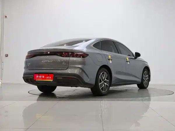 BYD Qin L 2024