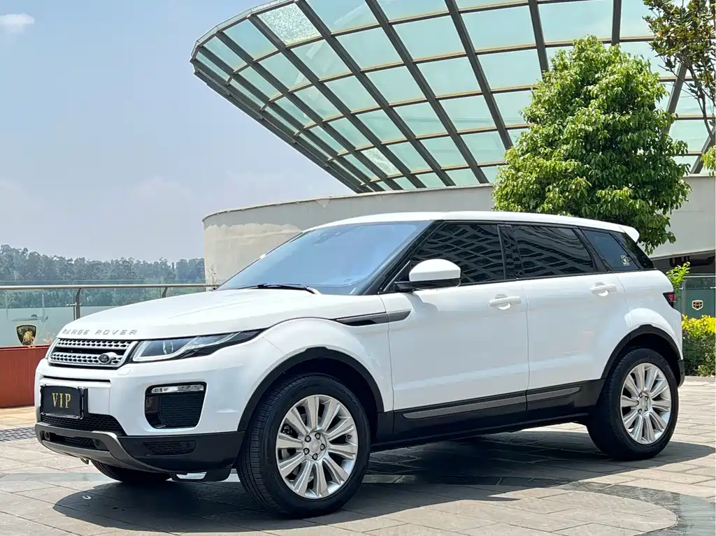 Land Rover Evoque 2019 — фото 1