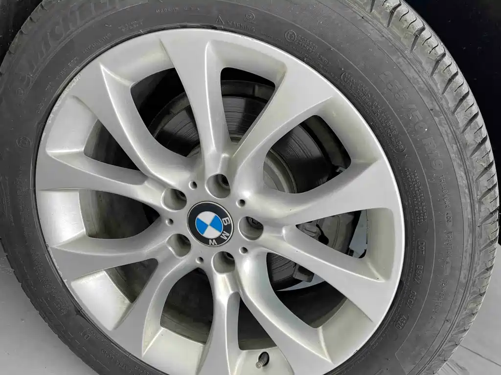 BMW X5 2018 — фото 12