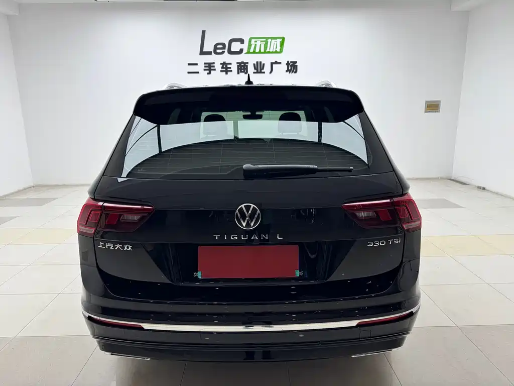 Volkswagen Tiguan L 2021 — фото 15
