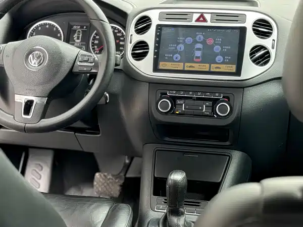 Volkswagen Tiguan 2012