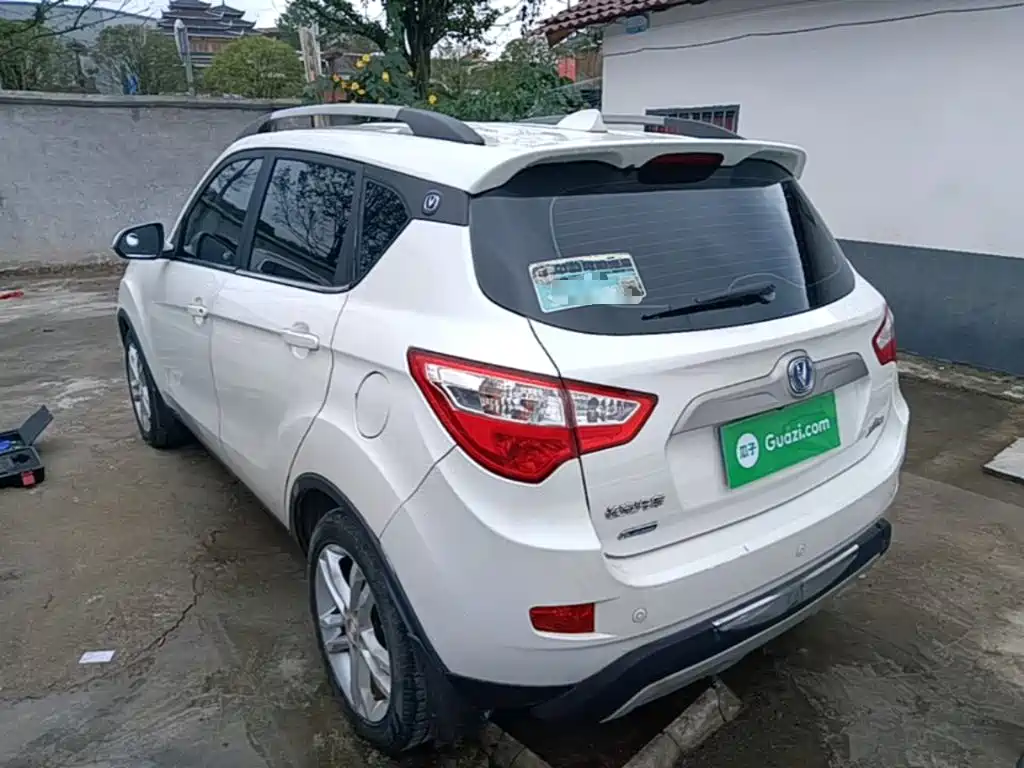 Changan CS35 2015