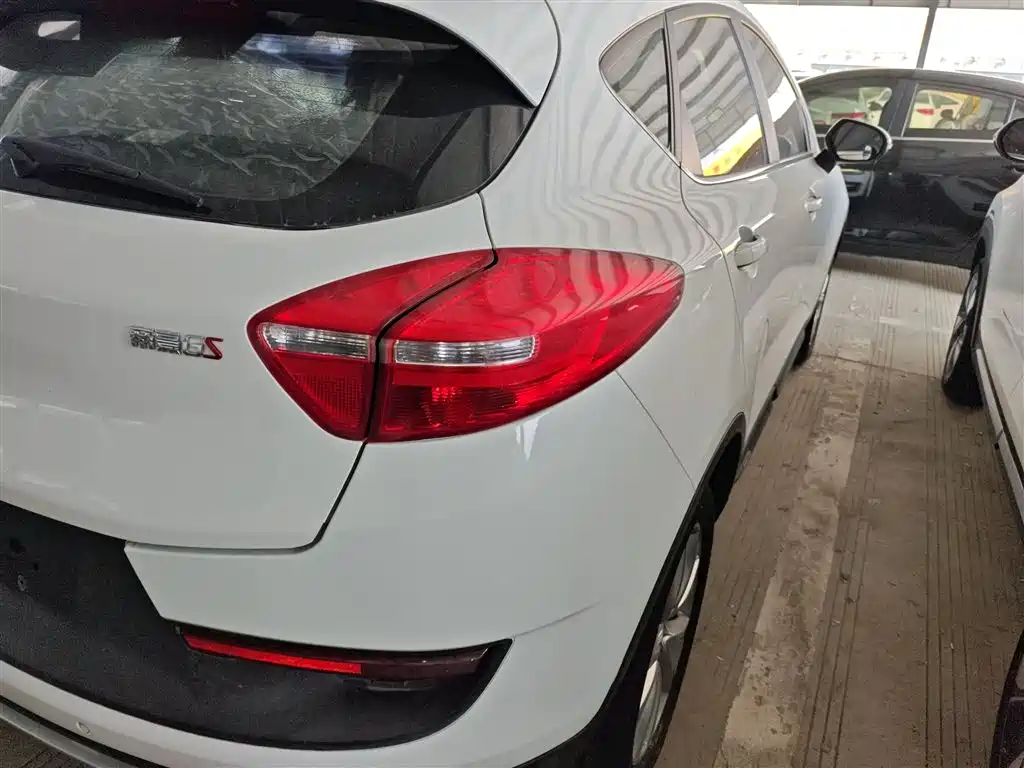 Geely Emgrand GS 2019 — фото 24