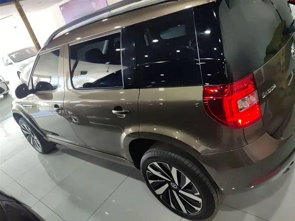 Skoda Yeti 2018 — фото 5