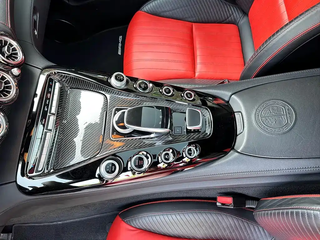 Mercedes-Benz AMG GT 2018 — фото 16