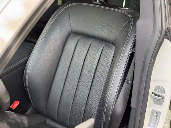 Mercedes-Benz CLS 2012