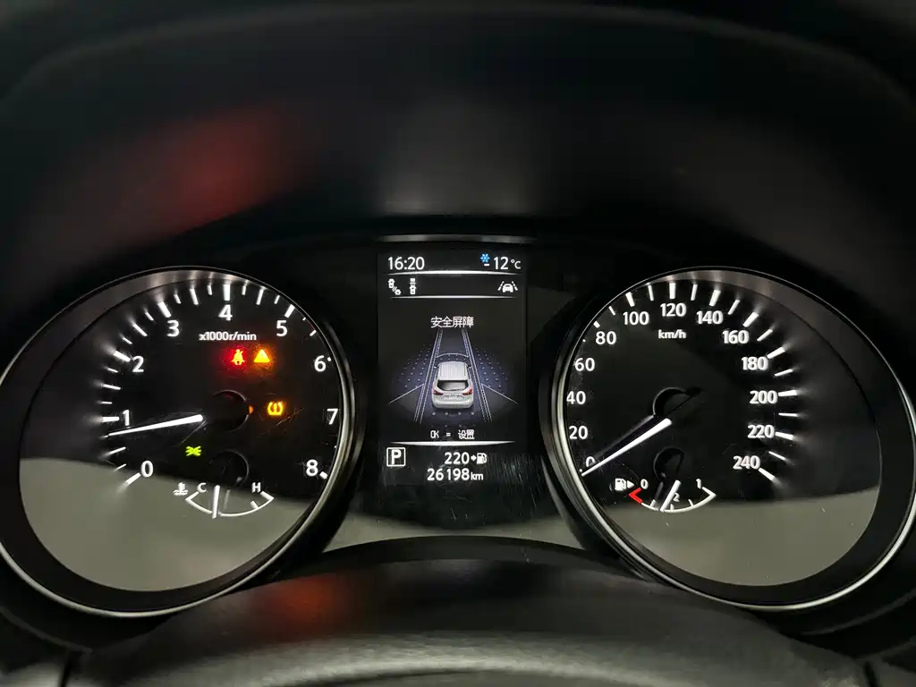 Nissan Qashqai 2021 — фото 10