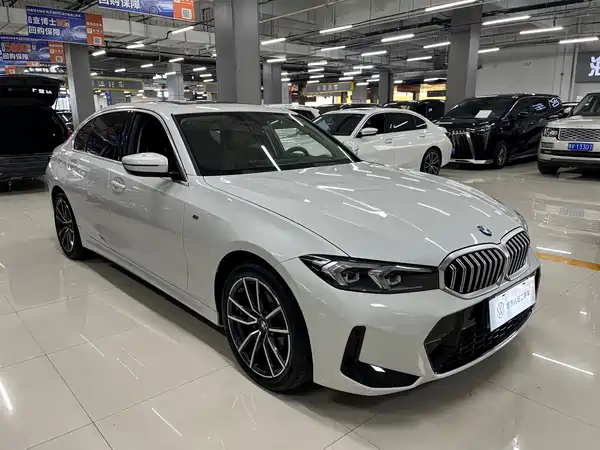 BMW 3 Series 2023