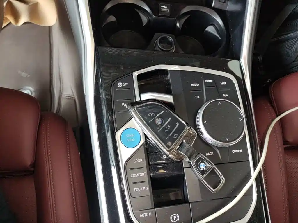 BMW i3 2024 — фото 14