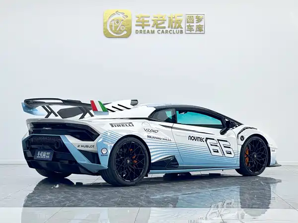 Lamborghini Huracan 2024