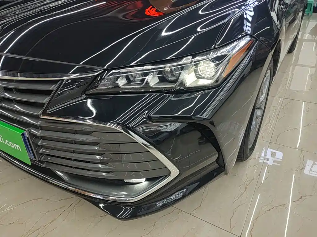 Toyota Avalon 2021 — фото 24