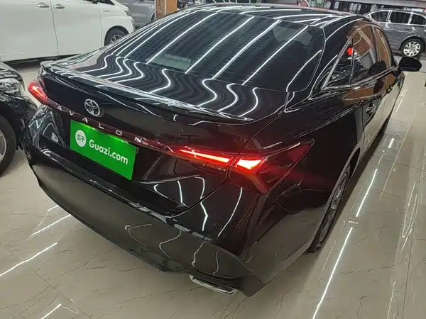 Toyota Avalon 2021