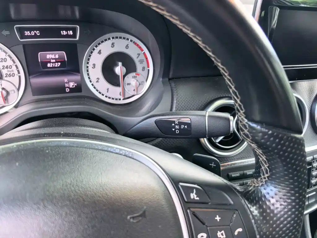 Mercedes-Benz A-Class 2015 — фото 14