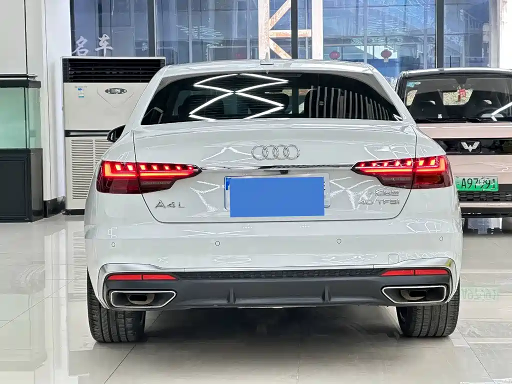 Audi A4L 2020 — фото 8