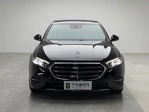 Mercedes-Benz E-Class 2025