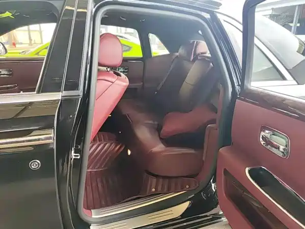 Rolls-Royce Ghost 2015