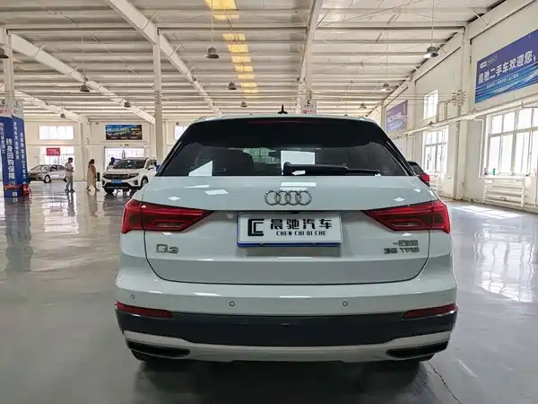 Audi Q3 2021