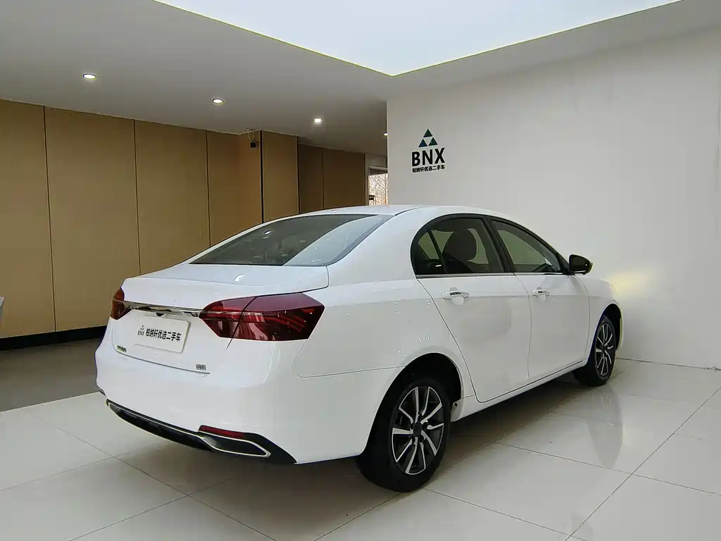 Geely Emgrand 2020 — фото 2