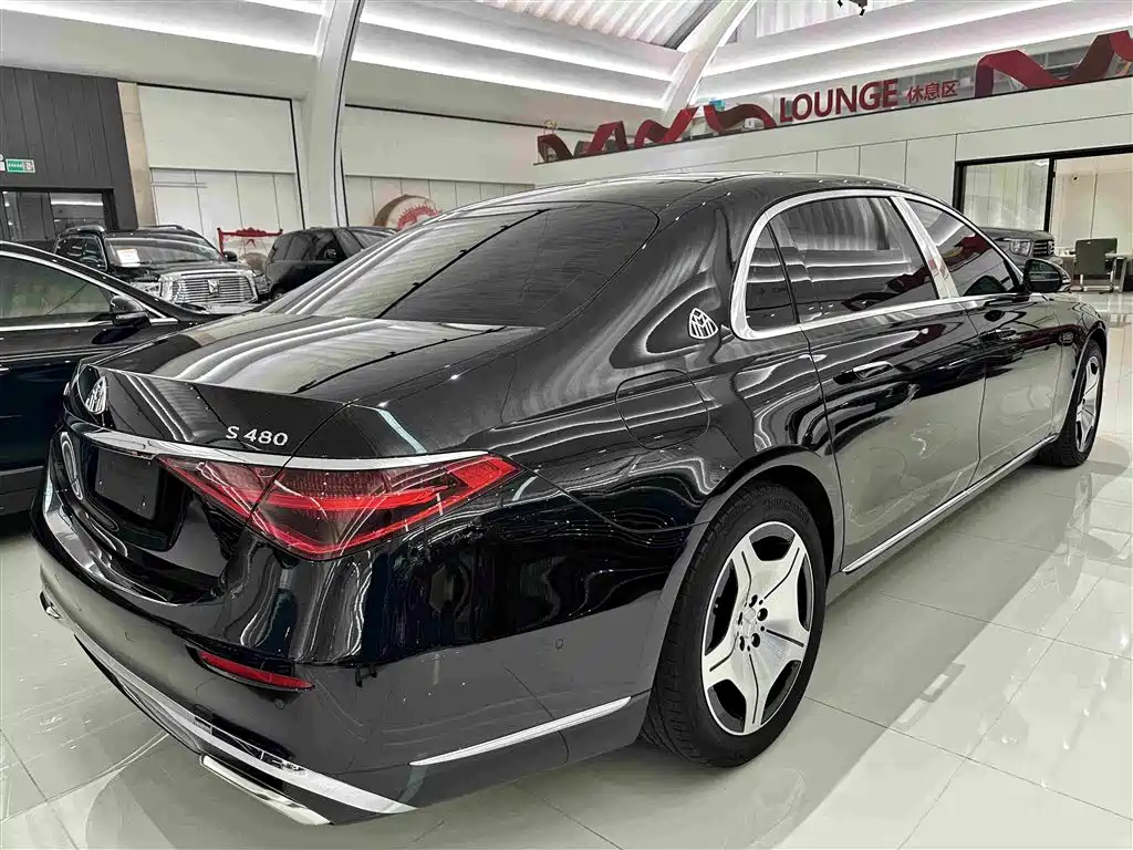 Mercedes-Benz Maybach S-Class 2023 — фото 17
