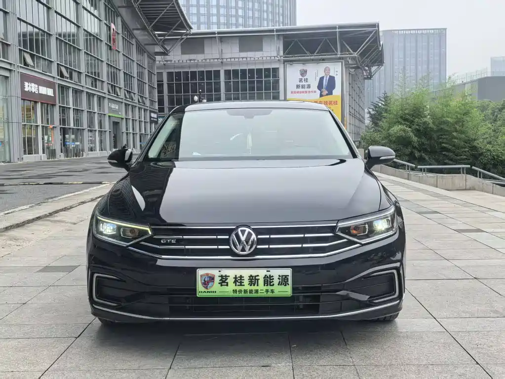 Volkswagen Magotan GTE PHEV 2020 — фото 2