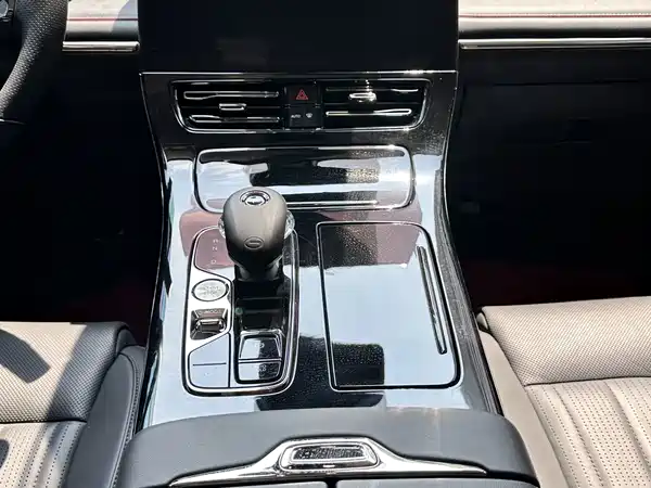 GAC Trumpchi E9 2025